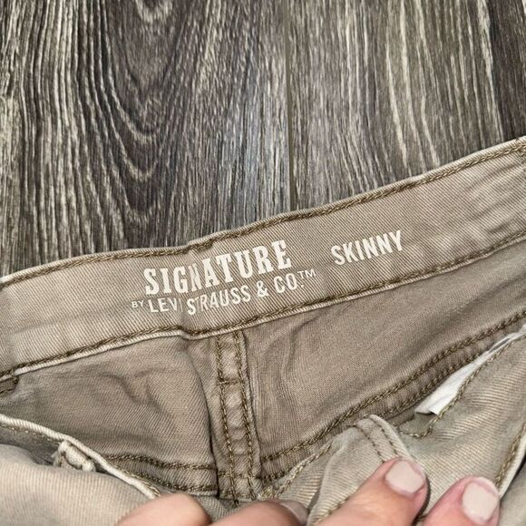 Signature by Levi Strauss Tan Chino Skinny Denim Jeans - Picture 5 of 8